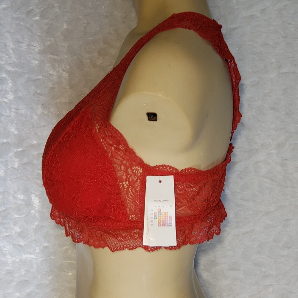 Red Lace Racerback Bralette - Picture 2 of 7